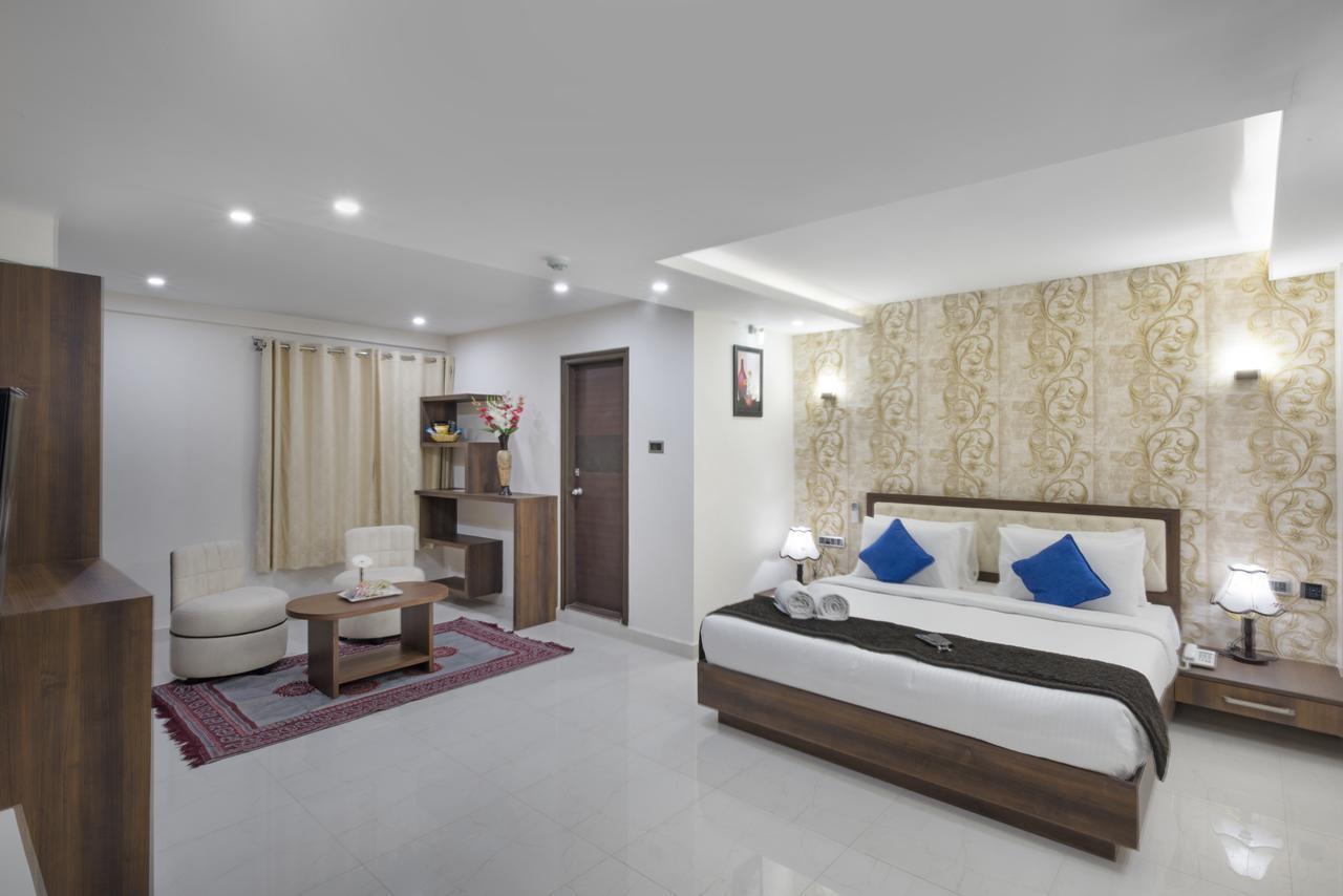 Ts 로얄 그랜드 - 아티벨레, 호수르 호텔 벵갈루루 외부 사진